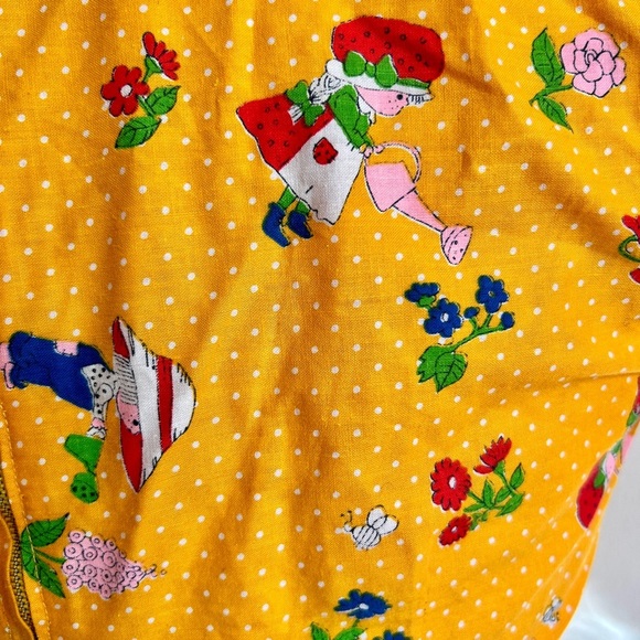 Vintage 1970s Puff Sleeve Peplum Cotton Top – Little Gardener Novelty Print - Picture 6 of 13